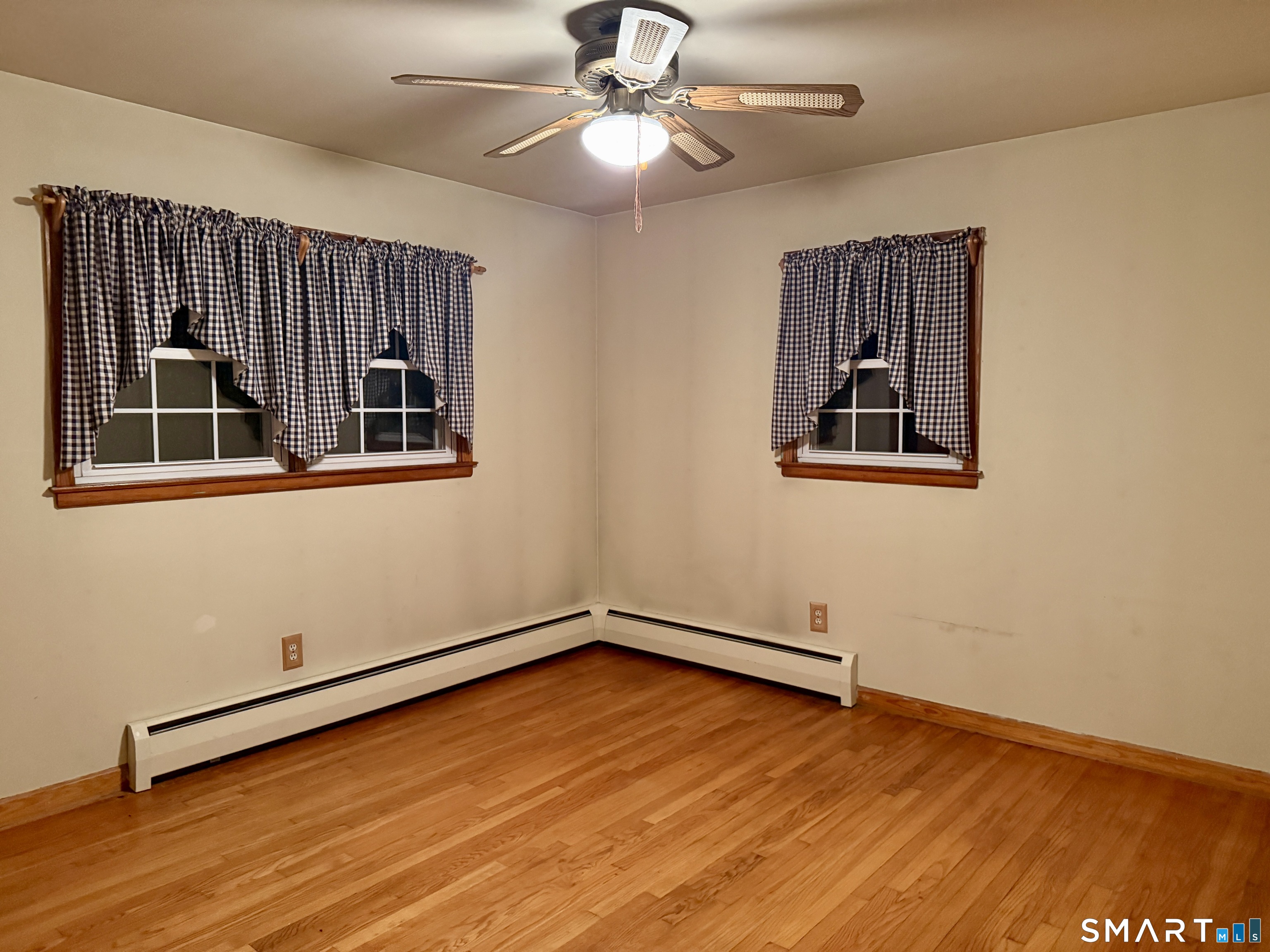 112 Maple Street Seymour CT 06483