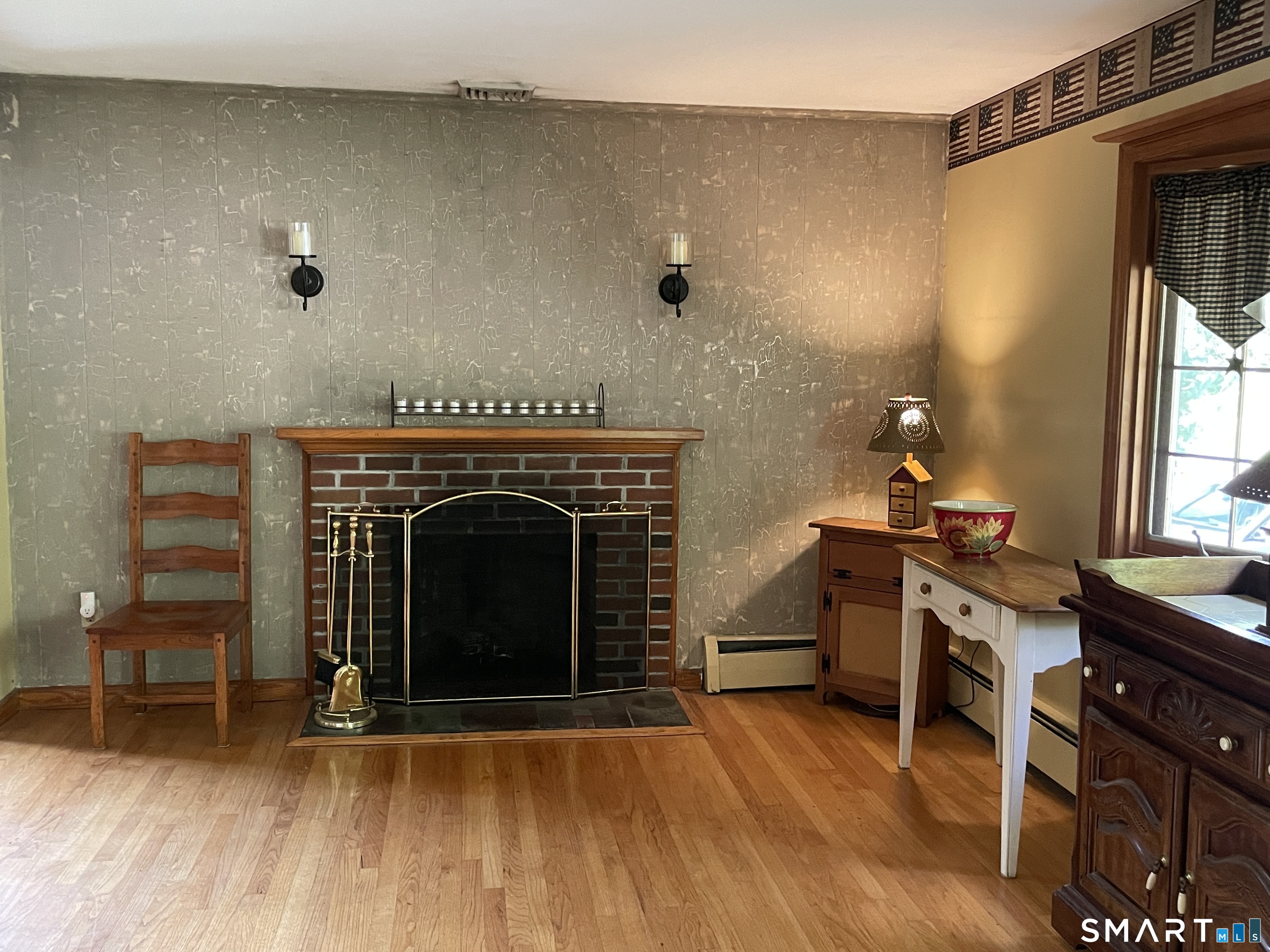 112 Maple Street Seymour CT 06483