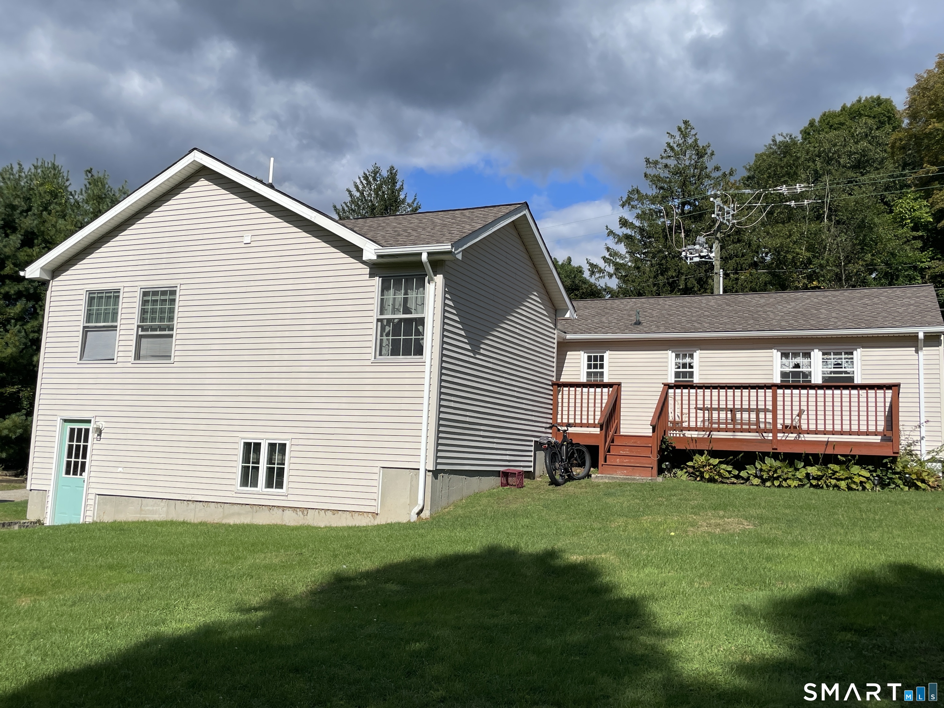 112 Maple Street Seymour CT 06483