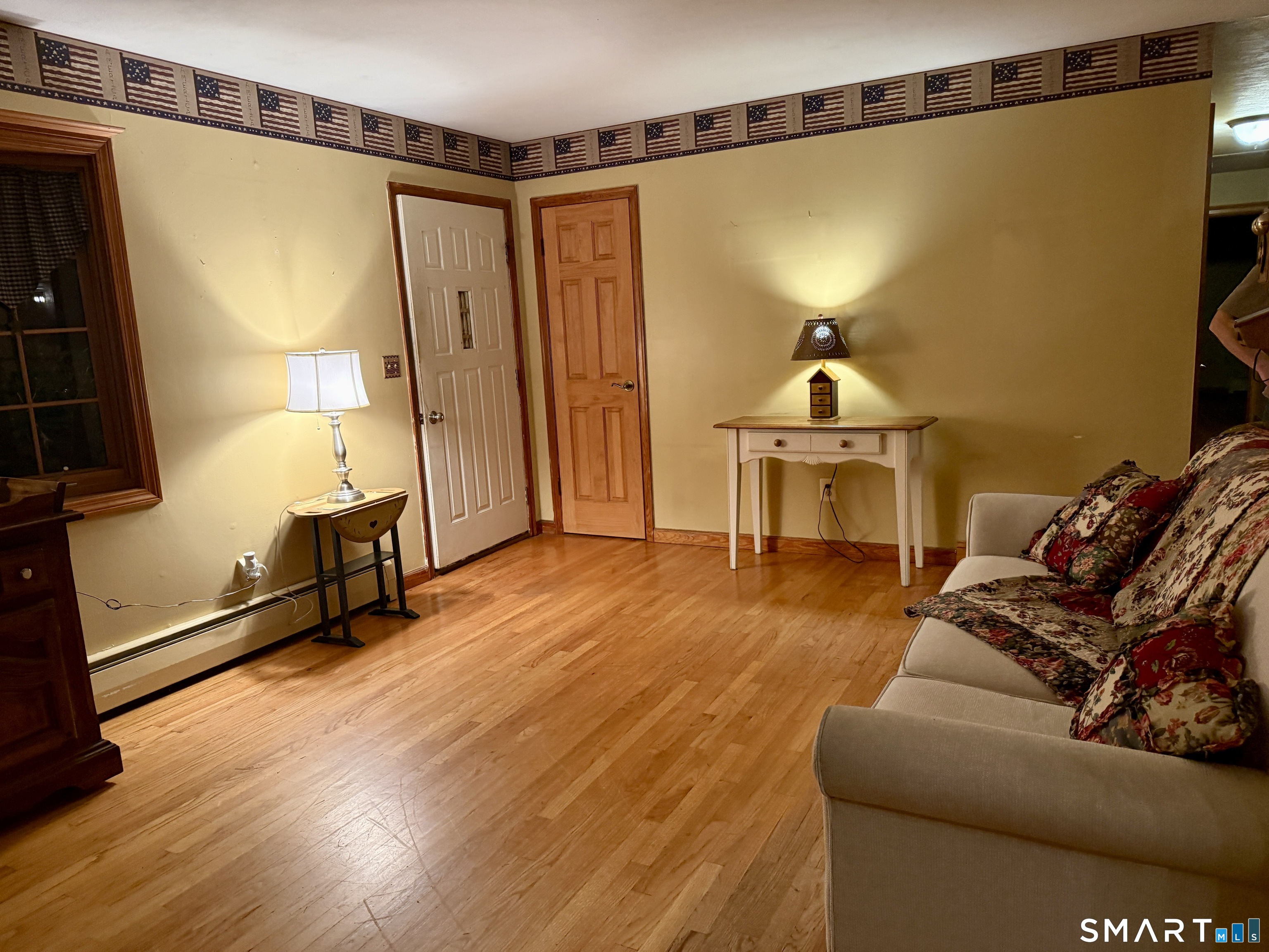112 Maple Street Seymour CT 06483
