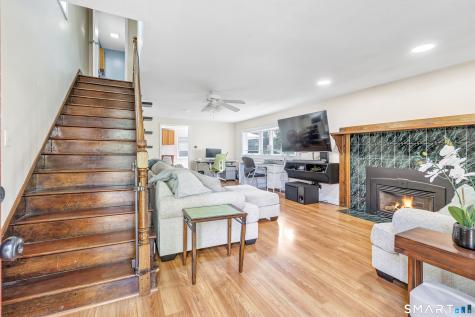 32 Peak Avenue Milford CT 06460