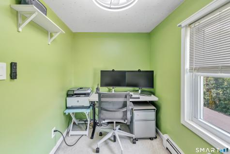 32 Peak Avenue Milford CT 06460