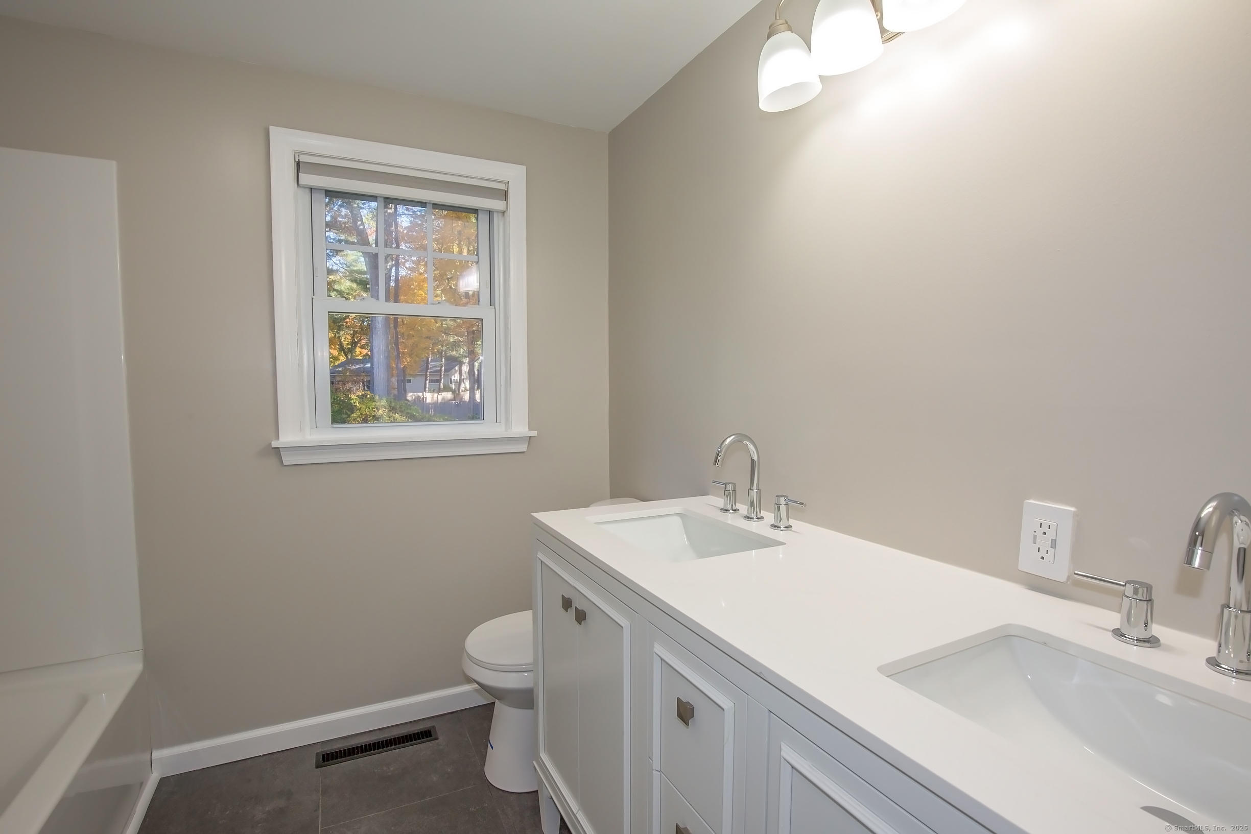 781 Western Avenue Westfield MA 01085