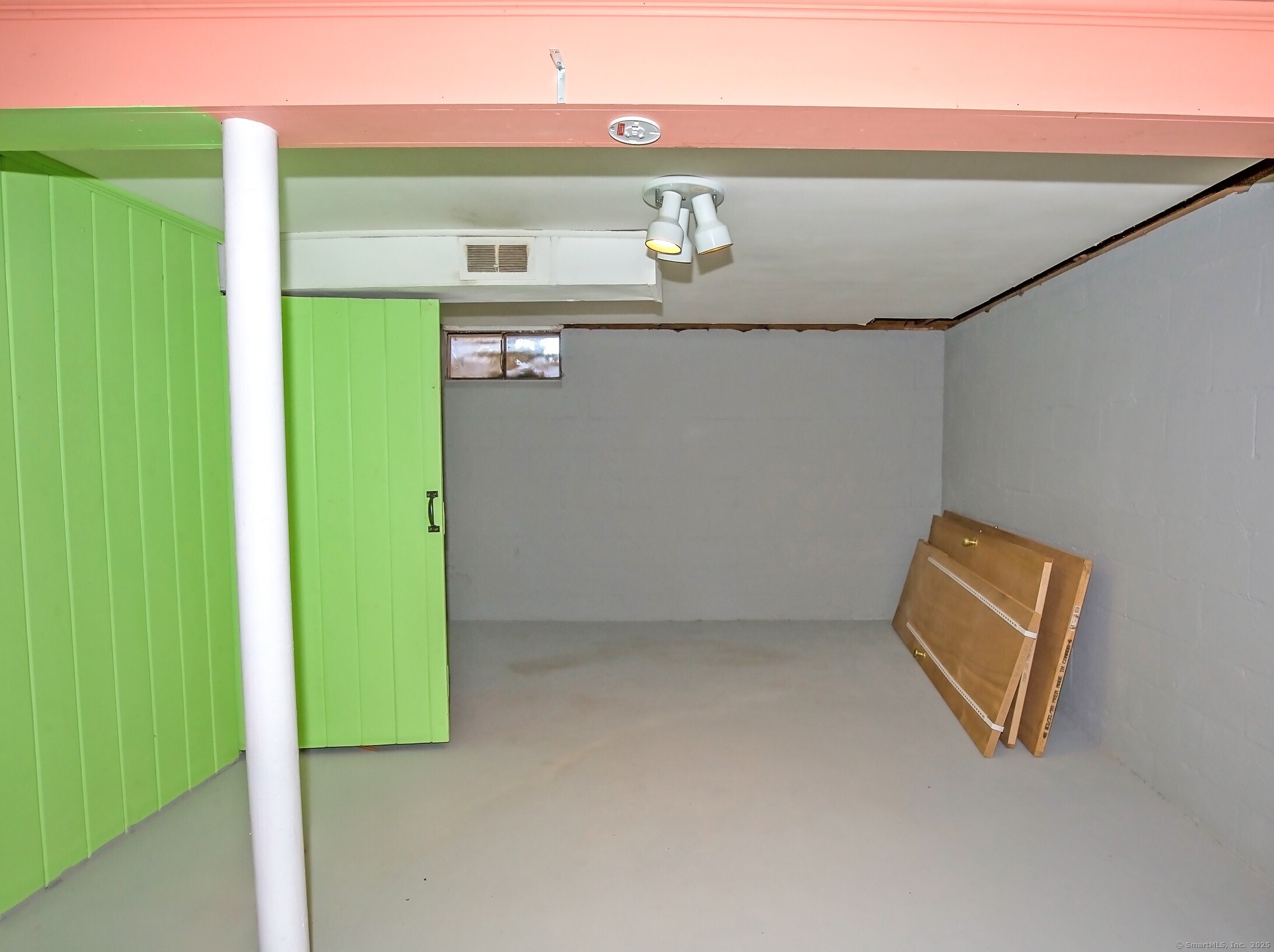 781 Western Avenue Westfield MA 01085