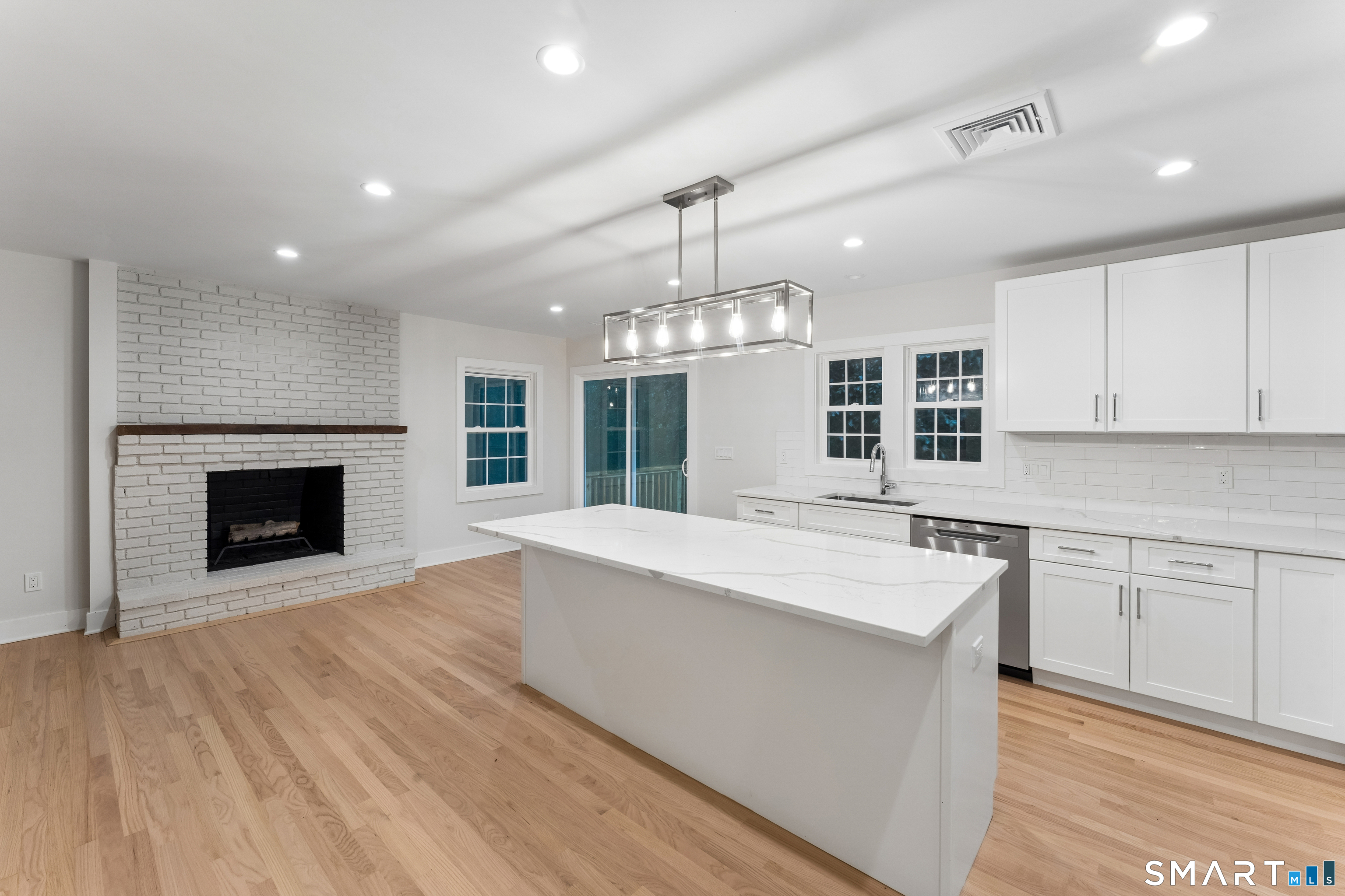 147 Thayer Pond Road Wilton CT 06897