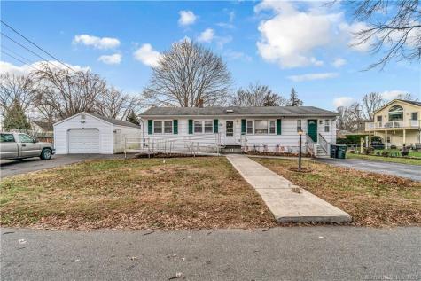 15 Hollywood Avenue Milford CT 06460