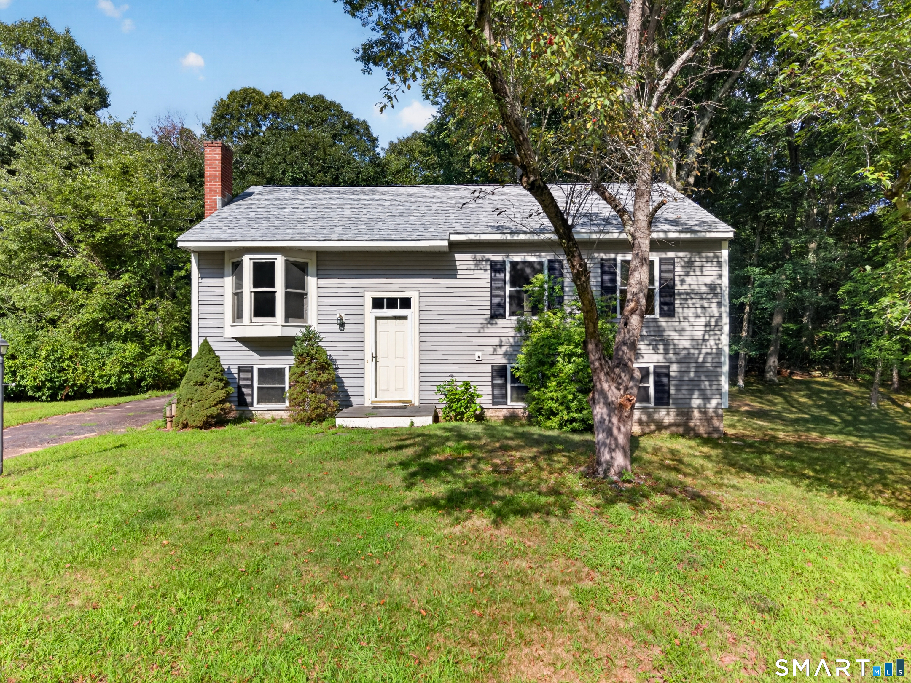 6 Hemlock Circle Clinton CT 06413