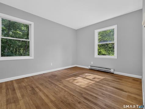 6 Hemlock Circle Clinton CT 06413