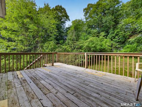 6 Hemlock Circle Clinton CT 06413