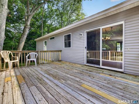 6 Hemlock Circle Clinton CT 06413