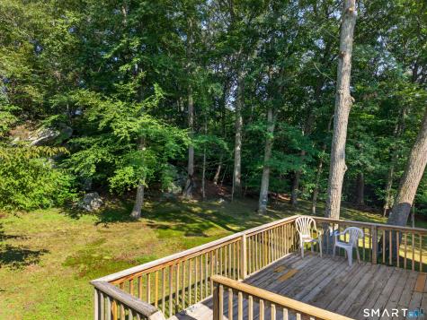 6 Hemlock Circle Clinton CT 06413