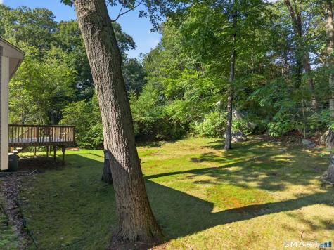 6 Hemlock Circle Clinton CT 06413