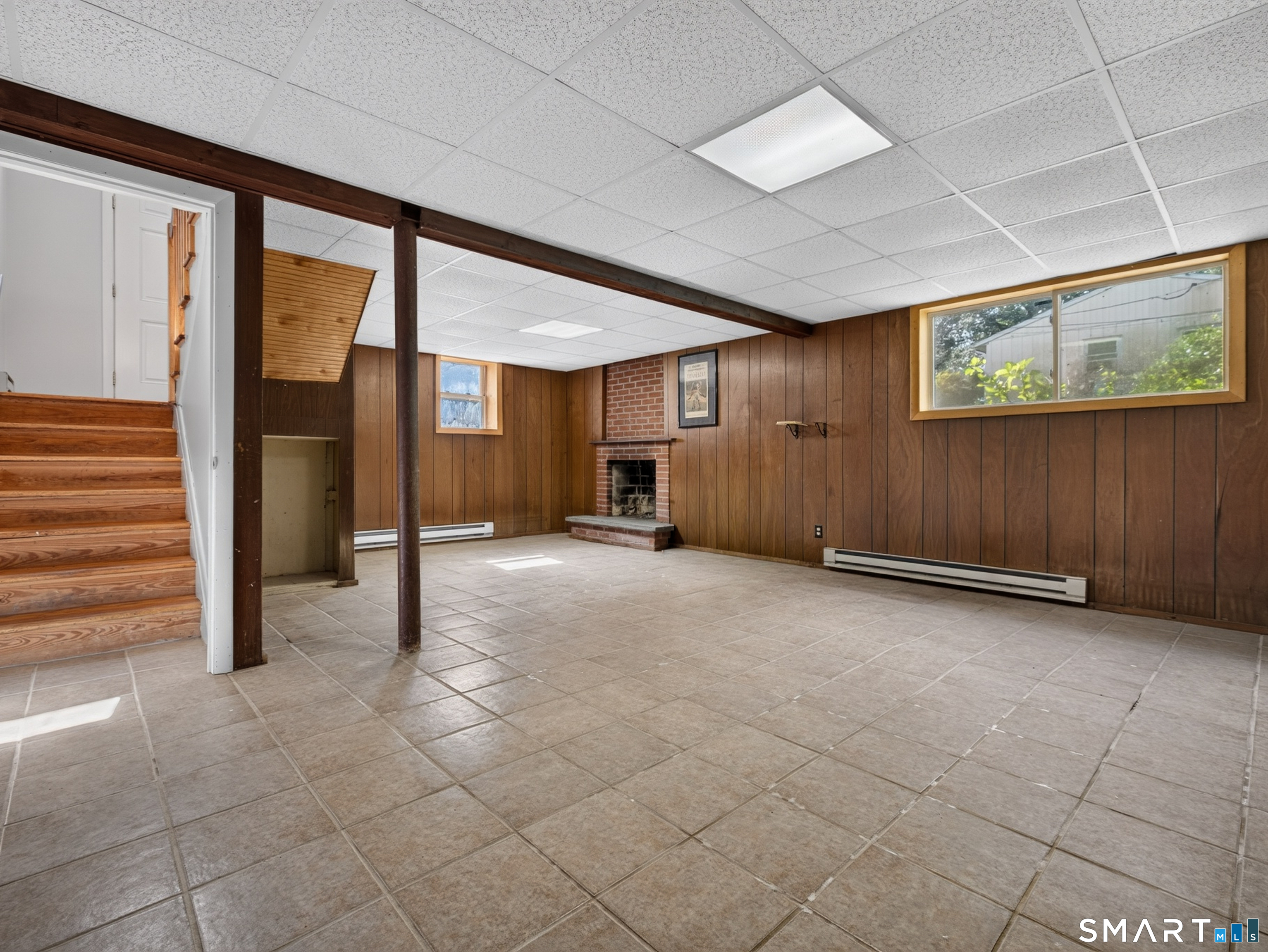 6 Hemlock Circle Clinton CT 06413