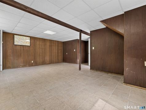 6 Hemlock Circle Clinton CT 06413