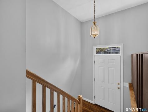 6 Hemlock Circle Clinton CT 06413