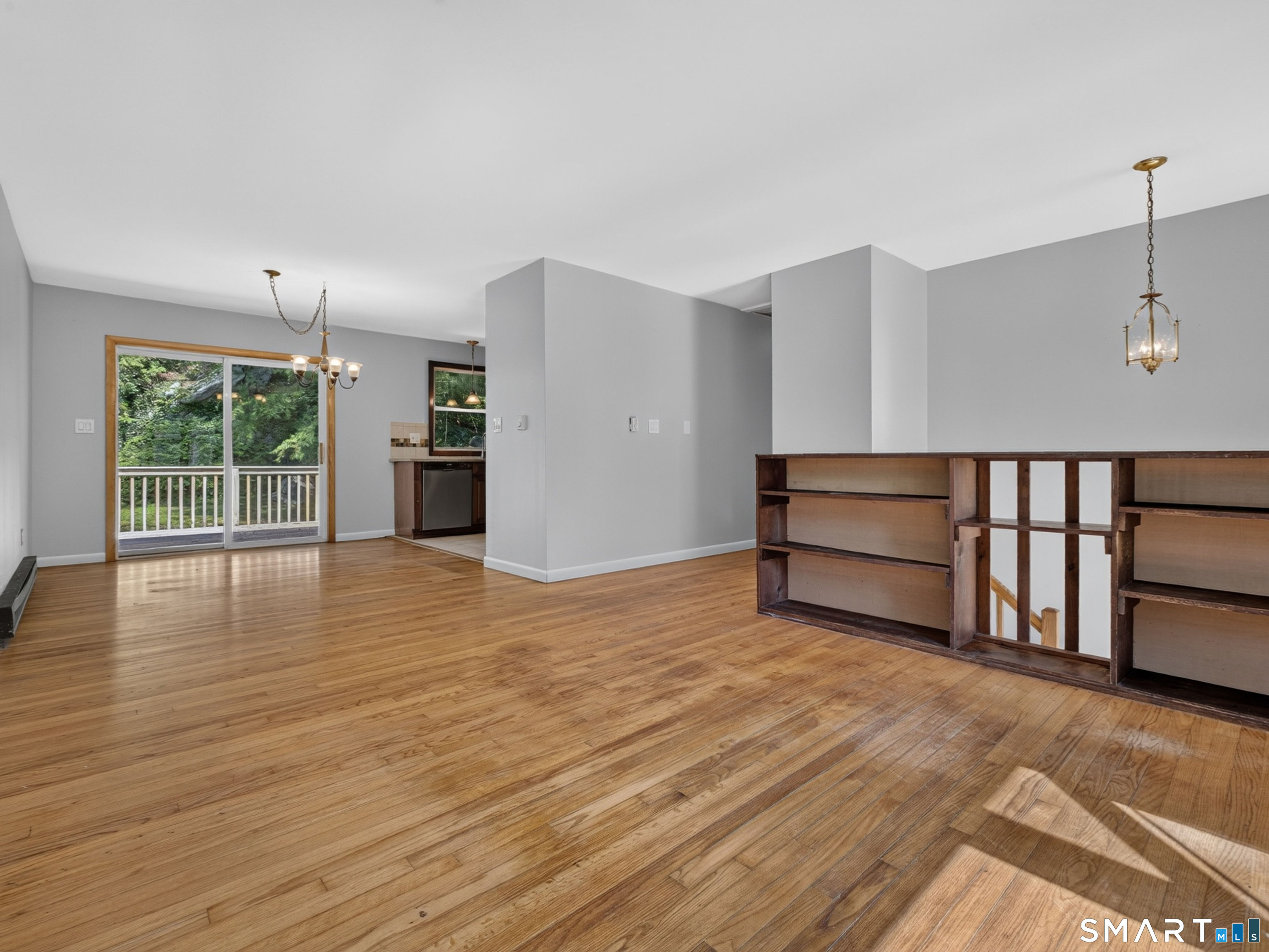 6 Hemlock Circle Clinton CT 06413