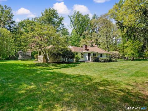 6 Blueberry Lane Darien CT 06820