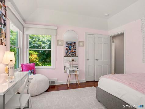 6 Blueberry Lane Darien CT 06820