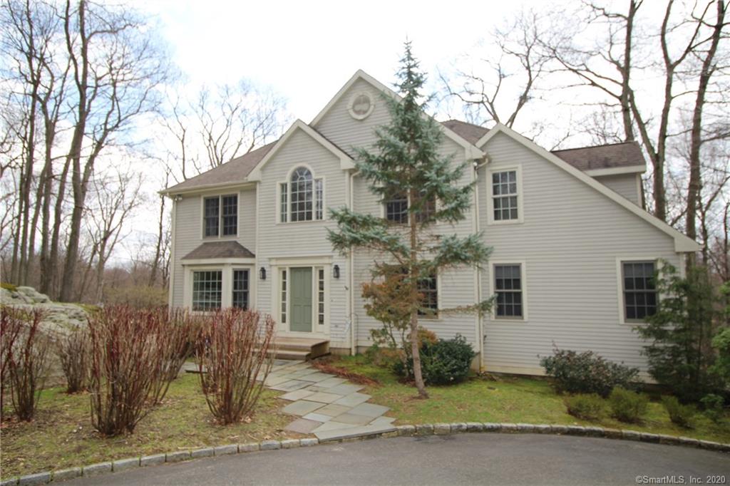 38 Saxony Lane Woodbury CT 06798