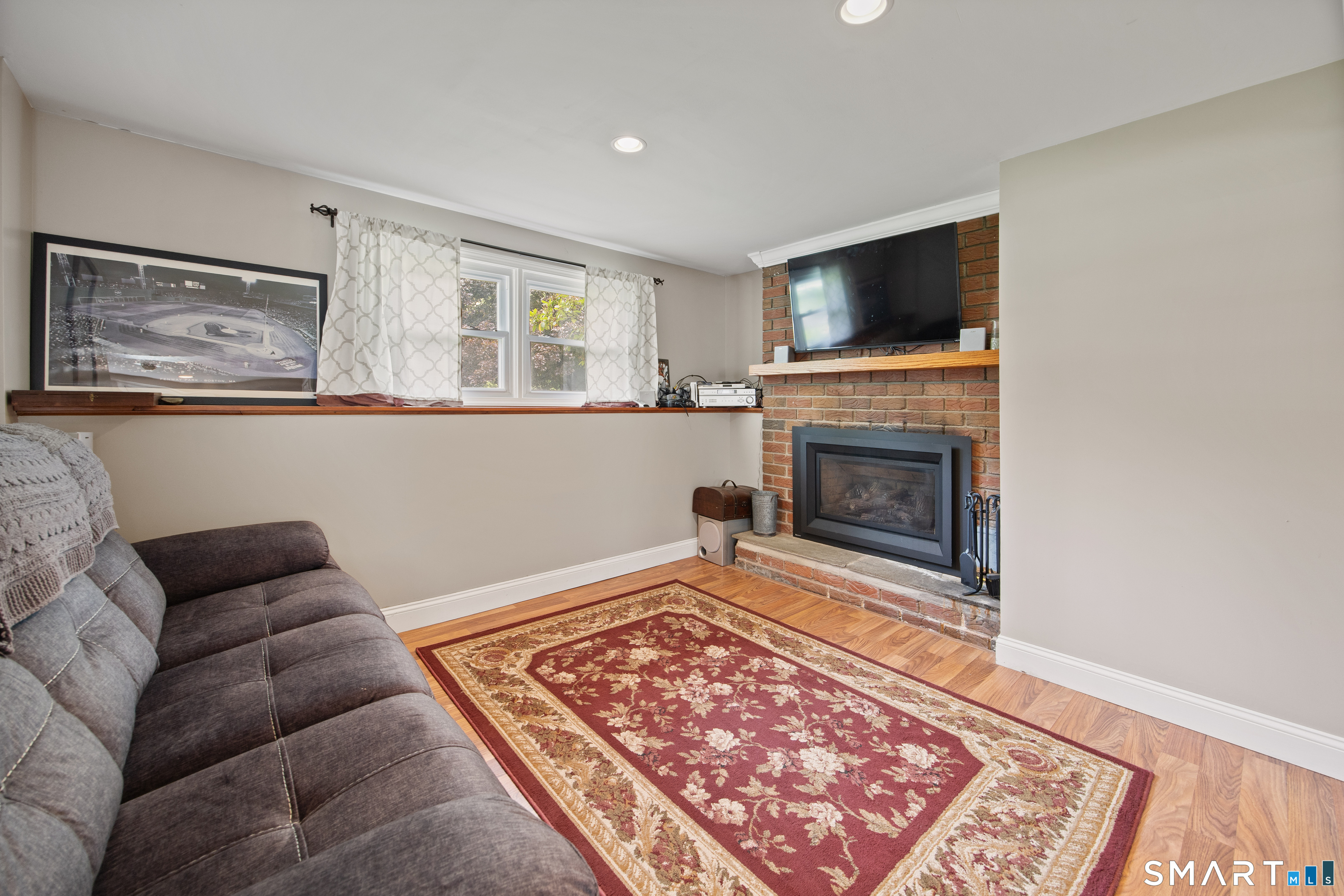 32 Hickory Road Colchester CT 06415