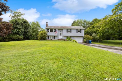 32 Hickory Road Colchester CT 06415