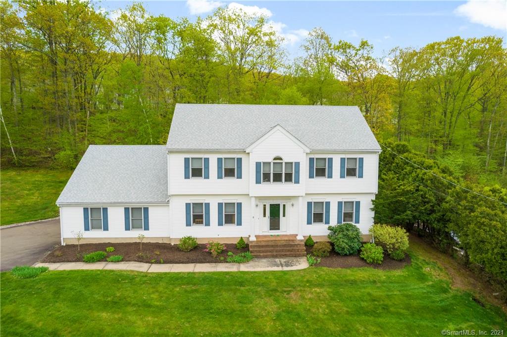 9 Hidden Brook Road Hamden CT 06518