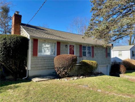 7 Deepwood Lane Norwalk CT 06854