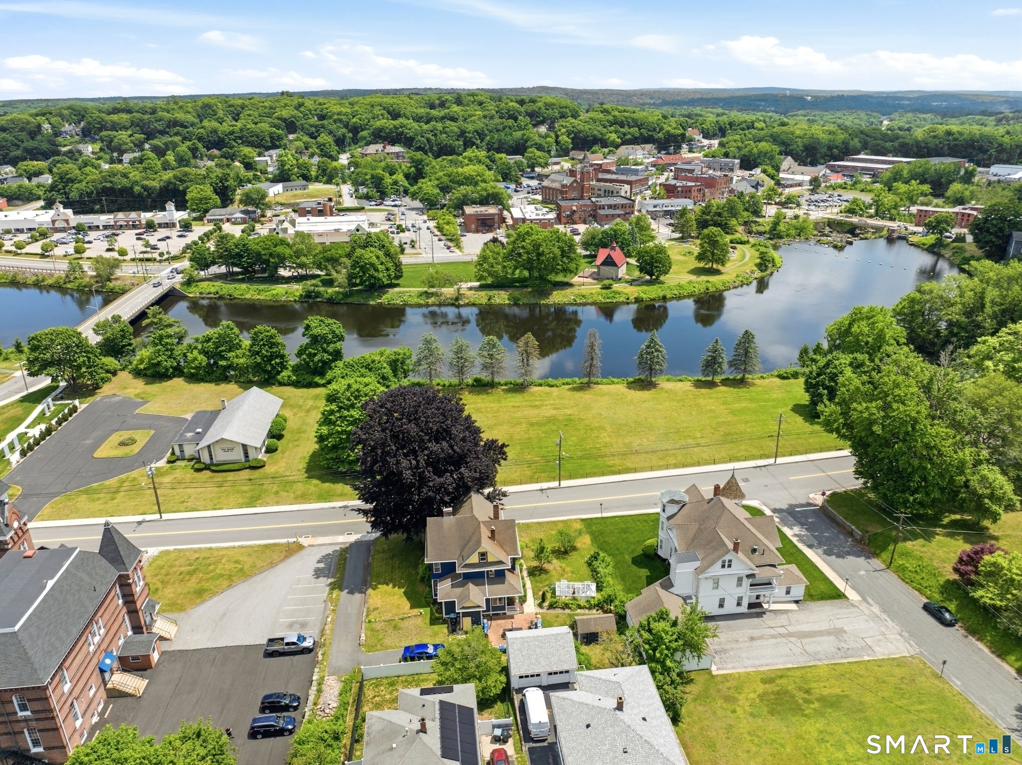 110 Church Street Putnam CT 06260