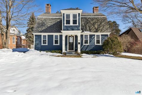 27 Park Place East Haven CT 06512