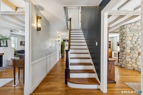 27 Park Place East Haven CT 06512