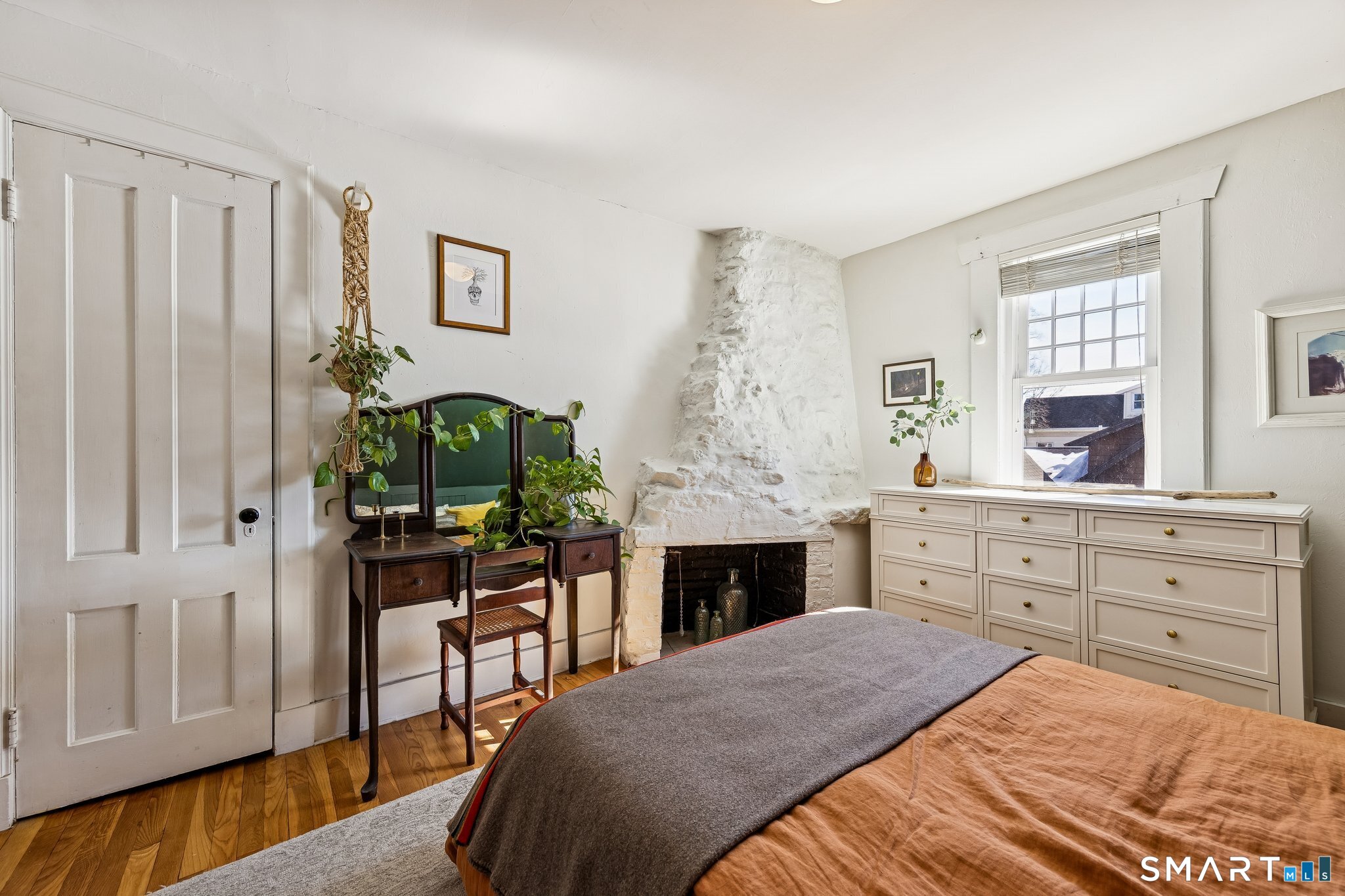 27 Park Place East Haven CT 06512