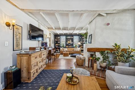 27 Park Place East Haven CT 06512