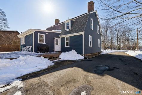 27 Park Place East Haven CT 06512