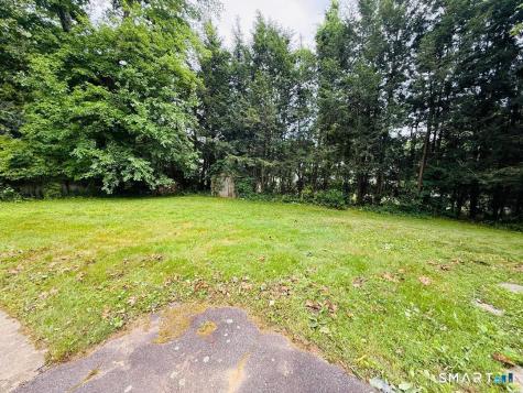 555 Whittemore Road Middlebury CT 06762