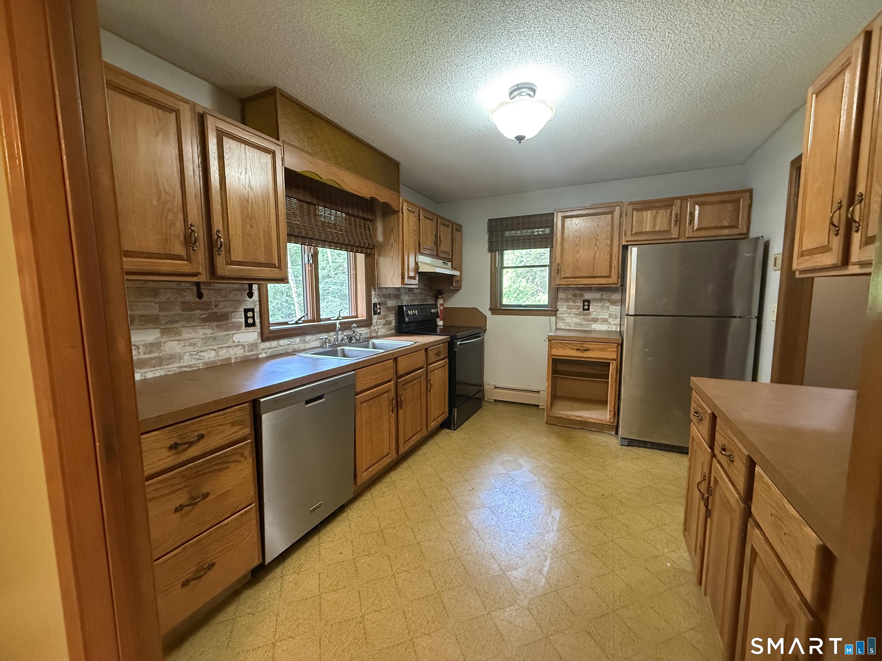 421 Modock Road Putnam CT 06260