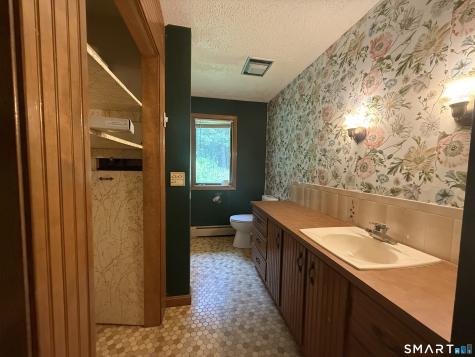 421 Modock Road Putnam CT 06260