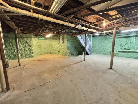 37 Goodyear Avenue Naugatuck CT 06770