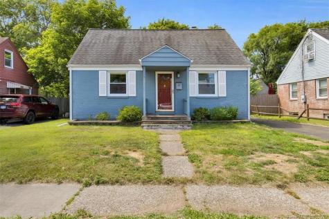 17 Beckwith Drive Plainville CT 06062