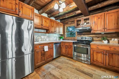 82 Freeman Road Oxford CT 06478