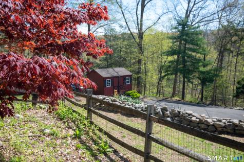 82 Freeman Road Oxford CT 06478