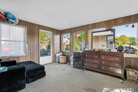 59 Robbins Avenue Newington CT 06111