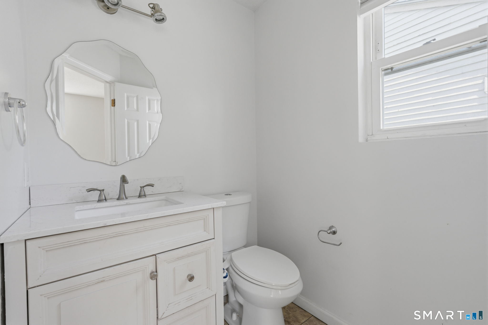 75 Burlington Road Farmington CT 06085