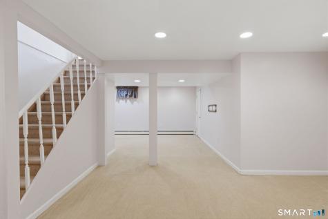 75 Burlington Road Farmington CT 06085