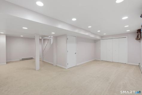 75 Burlington Road Farmington CT 06085