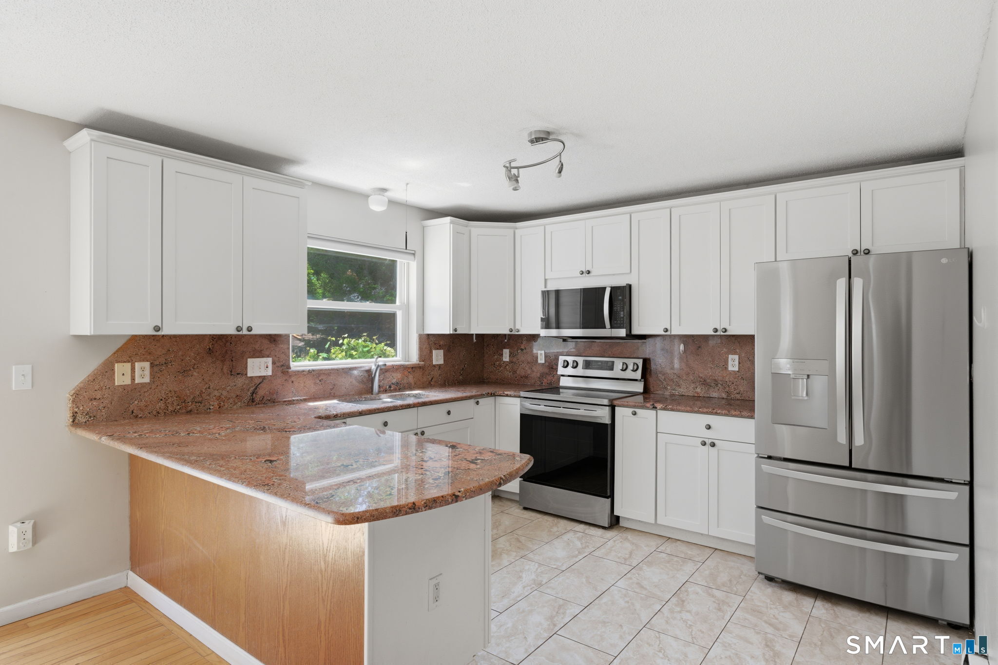 75 Burlington Road Farmington CT 06085