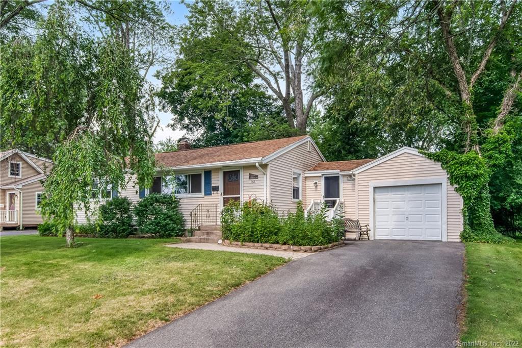 168 East Side Drive Wallingford CT 06492