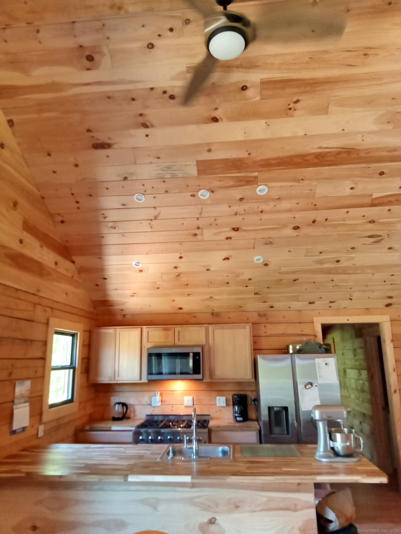 80 John Mack Road Hampton CT 06247