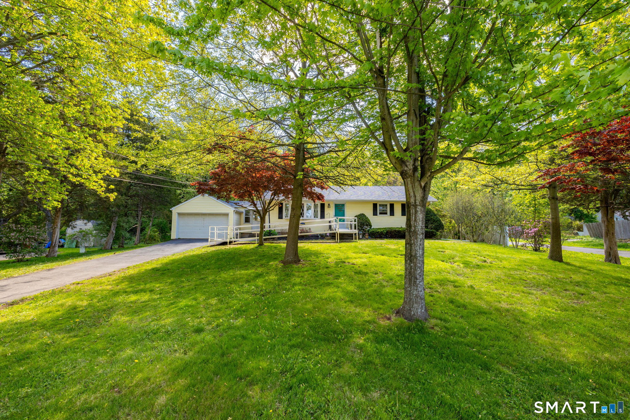 189 Bee Street Meriden CT 06450