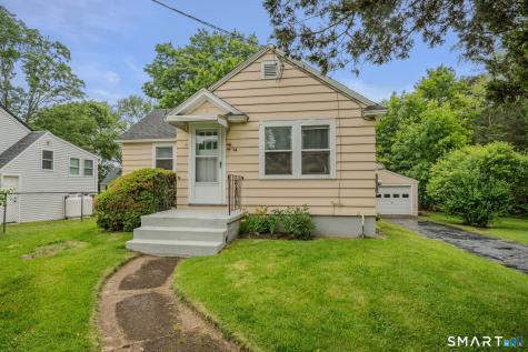 14 Tyler Place Waterford CT 06375