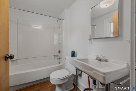 14 Tyler Place Waterford CT 06375